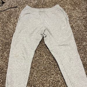Nike Standard Fit Sweats